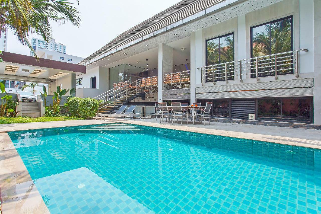 Royale Grand Villa Pattaya Exterior foto