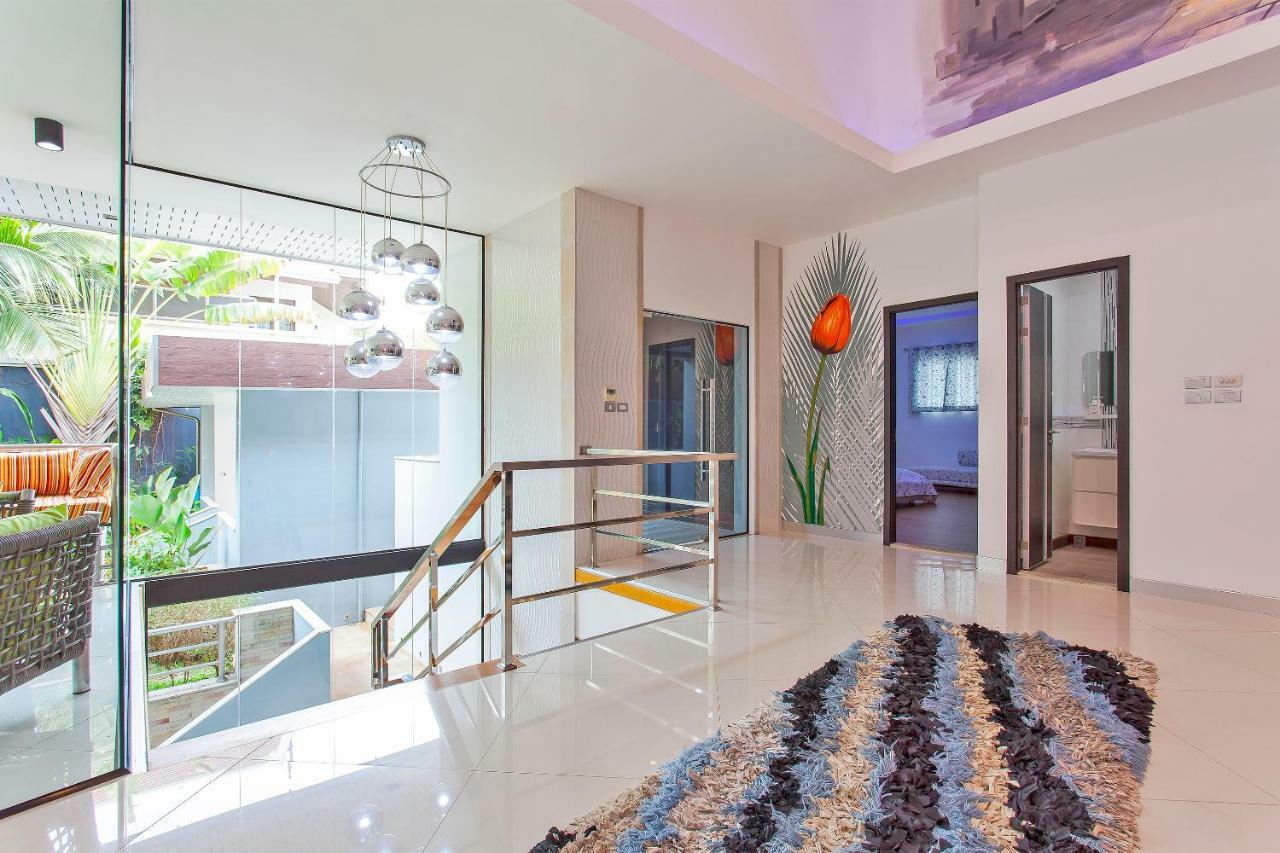 Royale Grand Villa Pattaya Exterior foto
