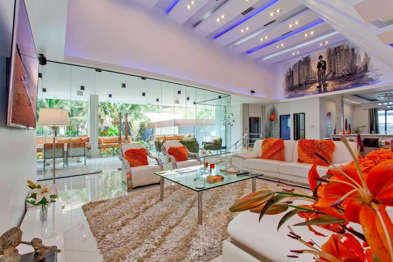 Royale Grand Villa Pattaya Exterior foto